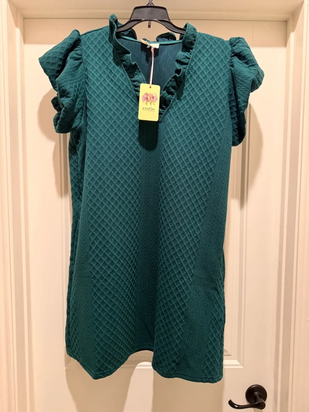 Entro Green Textured Ruffle Neck Dress w/tag Medium - Picture 1 of 5